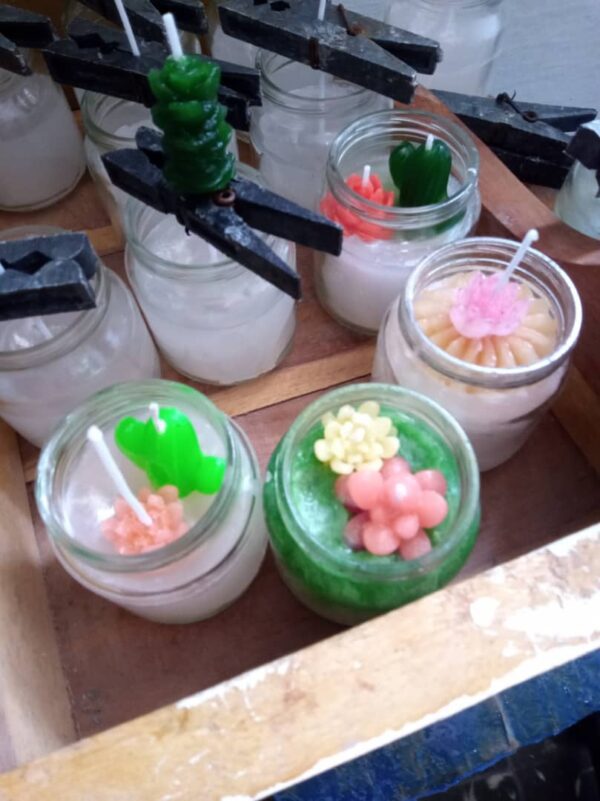 Casa Daisy: velas en pomo