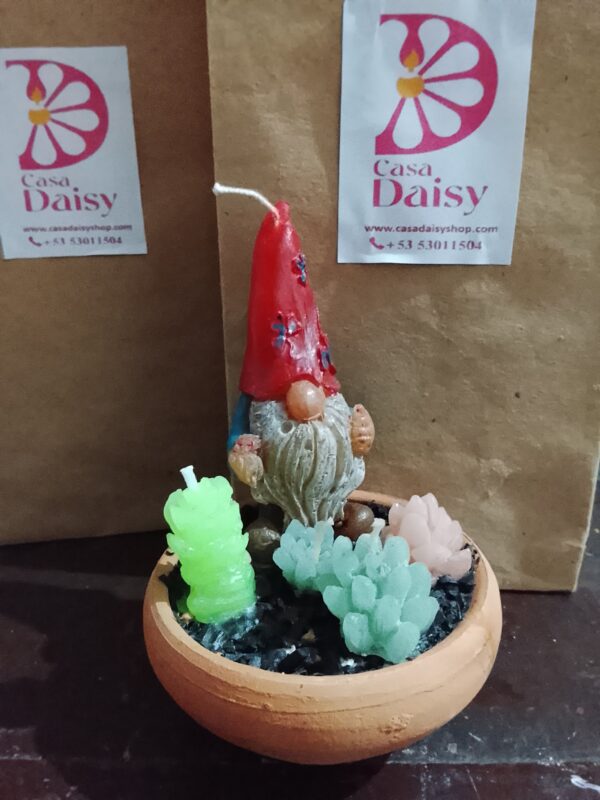 2025/04/JPEG_20251028_004544_8380272707448164556-scaled.jpg Nomo de jardín