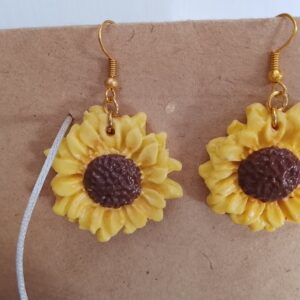 Aretes de girasoles